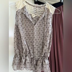 Tiny clothing 100% cotton with lace trim top